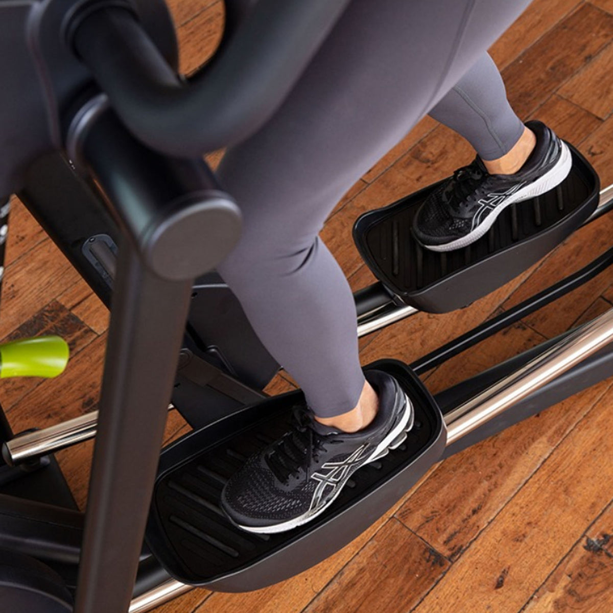 Sportsart Elliptical, Ellipsentrainer E873