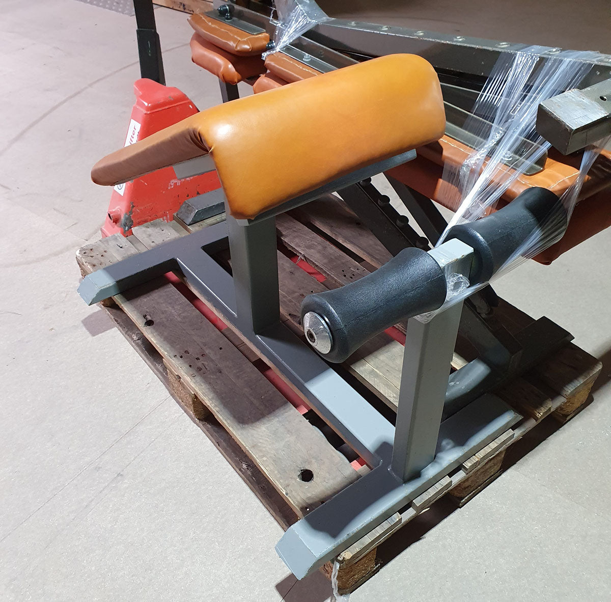 Gym80 abdominal muscle seat, abdominal bench, Roman Chair, upholstery orange, frame color silver, used - refurbished condition