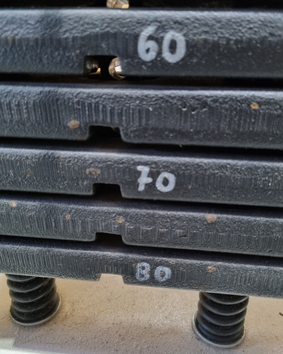 L+K Calf Raiser, Classic Line, calf press, calf machine, frame color white, used with signs of wear, tested condition