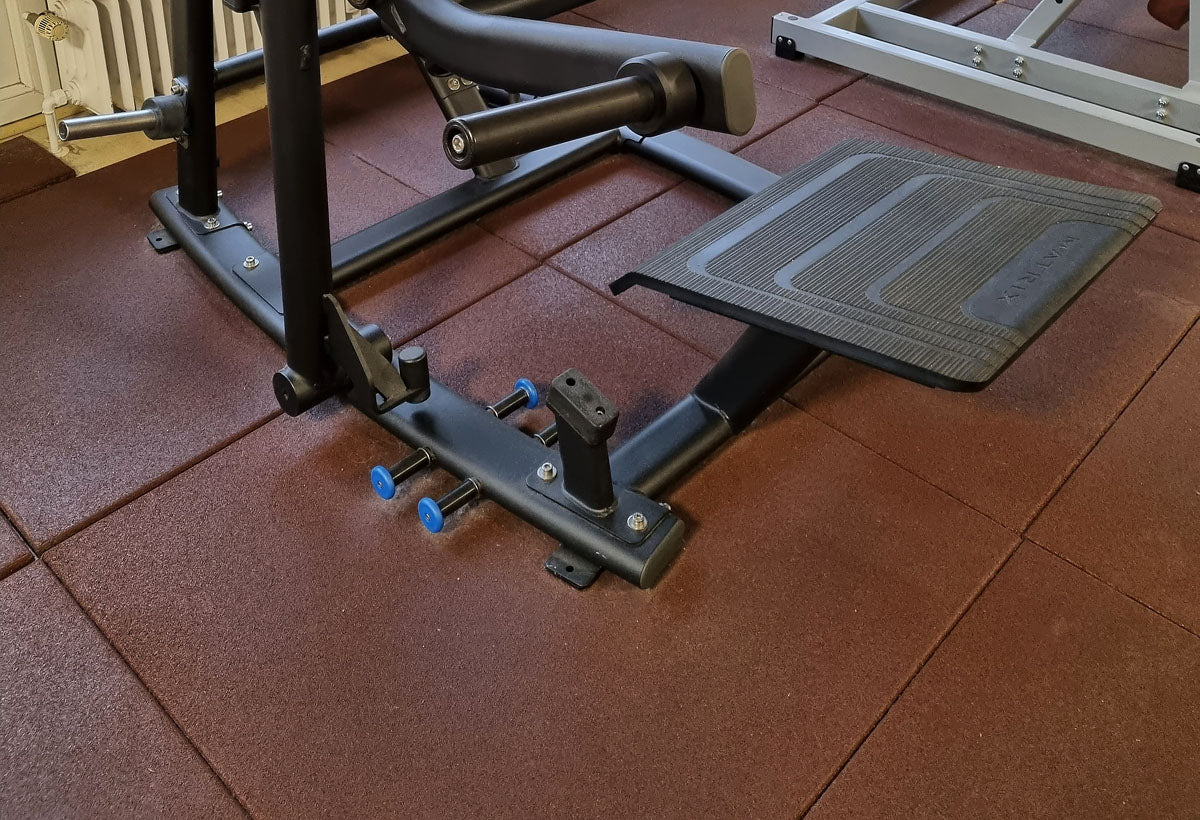 Sportboden Gummimatten, 55 QM = 55 Stücke 100x100cm, 20mm Stark, Farbe Braun, gebraucht - guter Zustand