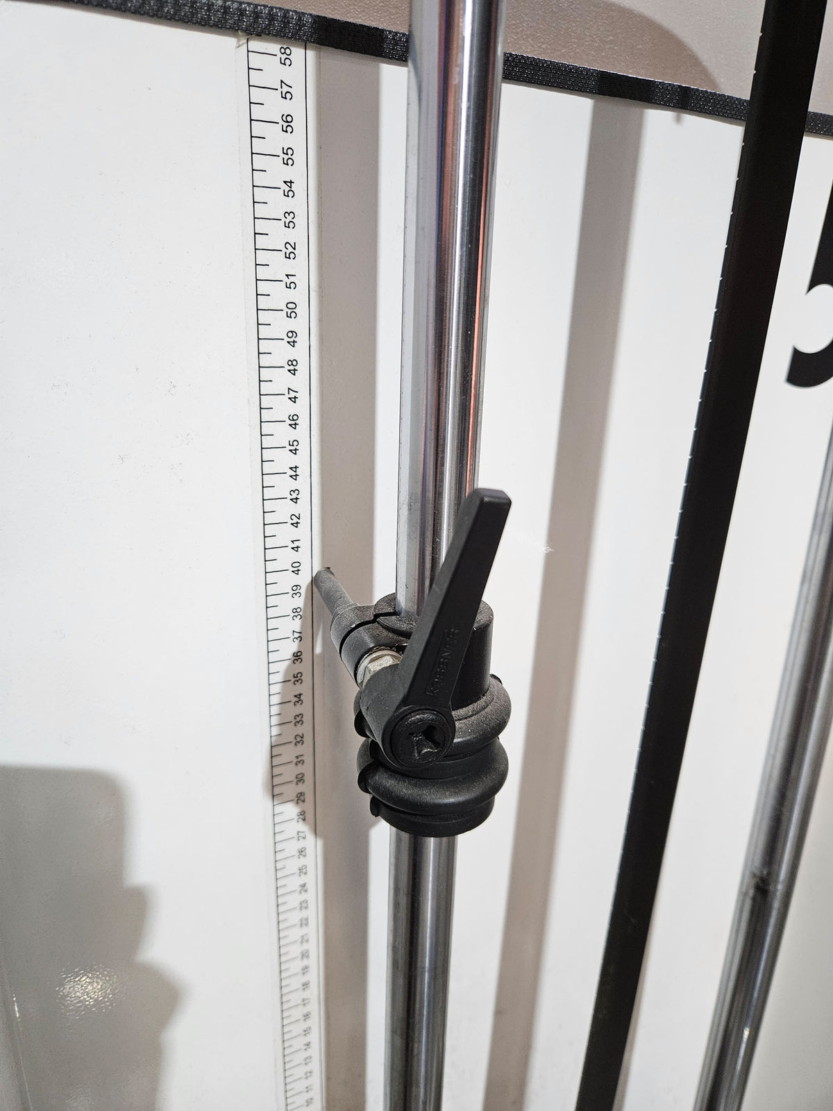Proxomed Wadenmaschine sitzend durch Plantarflexion bzw Fuß Beugung, Farbe Weiß, gebraucht - geprüfter Zustand mit Gebrauchsspuren