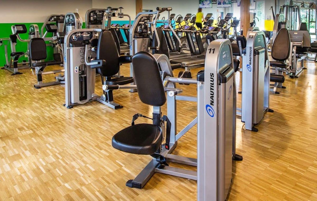 Nautilus Nitro Evo Strength Training Set - 27 fitness machines and 5 benches in a set - used - TOP condition