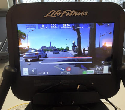 Life Fitness 18 Stk. Cardiogeräte Set, Discover SE Konsolen, Touch, gebraucht - überholter Zustand!