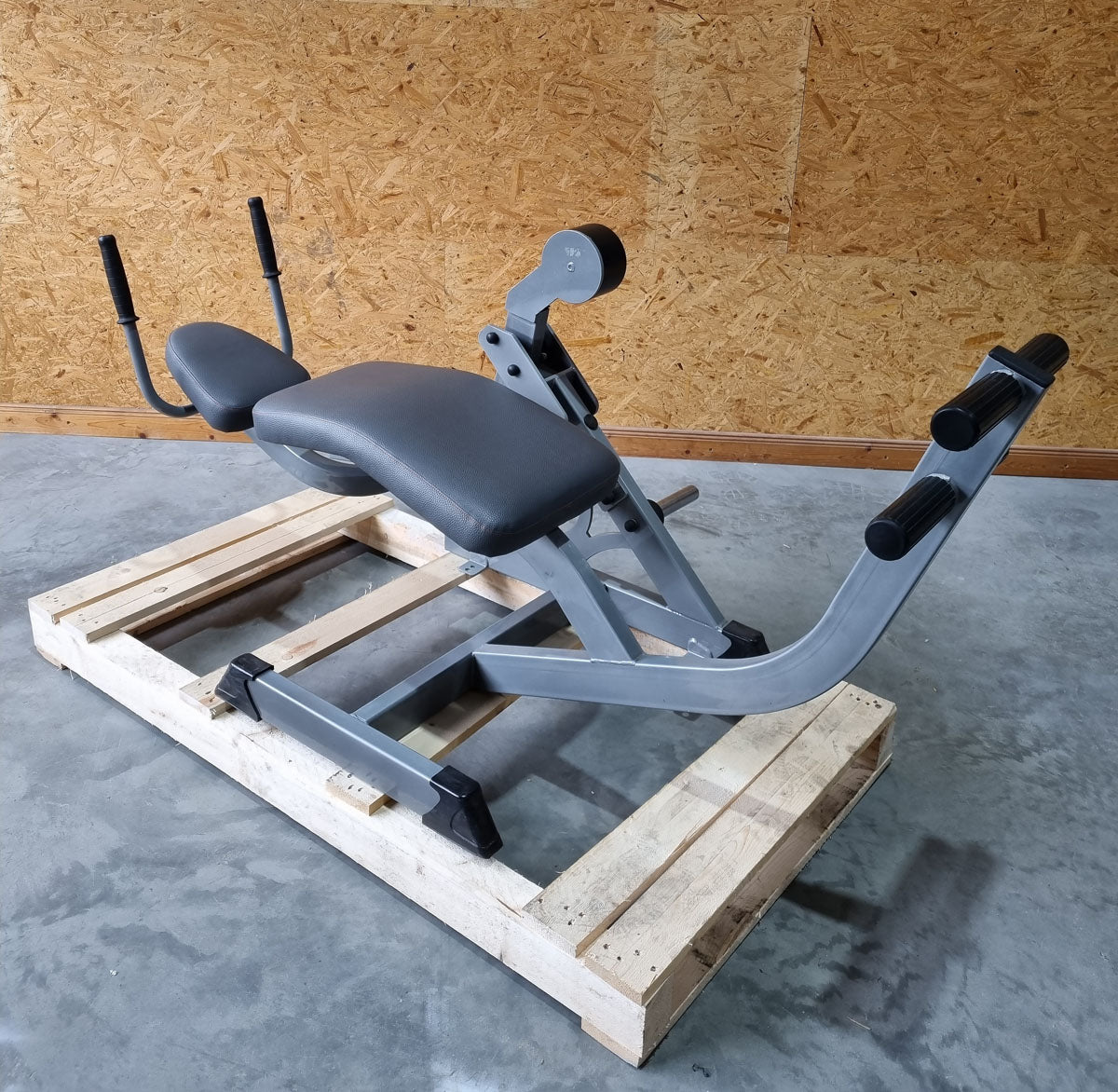Plate loaded Set, 11 Kraftgeräte, Hammer Strength Nachbau, gebraucht - geprüfter Zustand