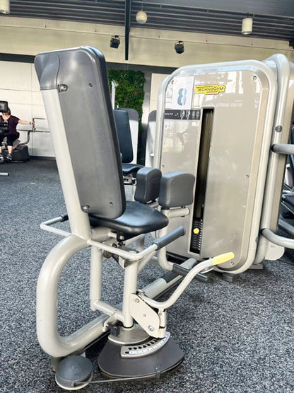 TechnoGym 13 Kraftgeräte im Set, Element Line Serie, gebraucht - überholter Zustand