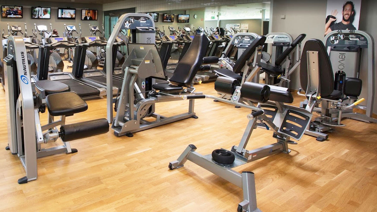 Nautilus Nitro EVO und Plus Serie - Kraftgeräte Set - 23 Fitnessgeräte und 3 Bänke im Set - gebraucht - TOP Zustand