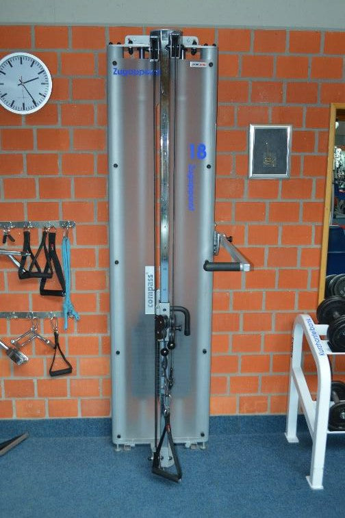 Proxomed Zugapparat höhenverstellbar, freistehend, 80kg, silber, gebraucht