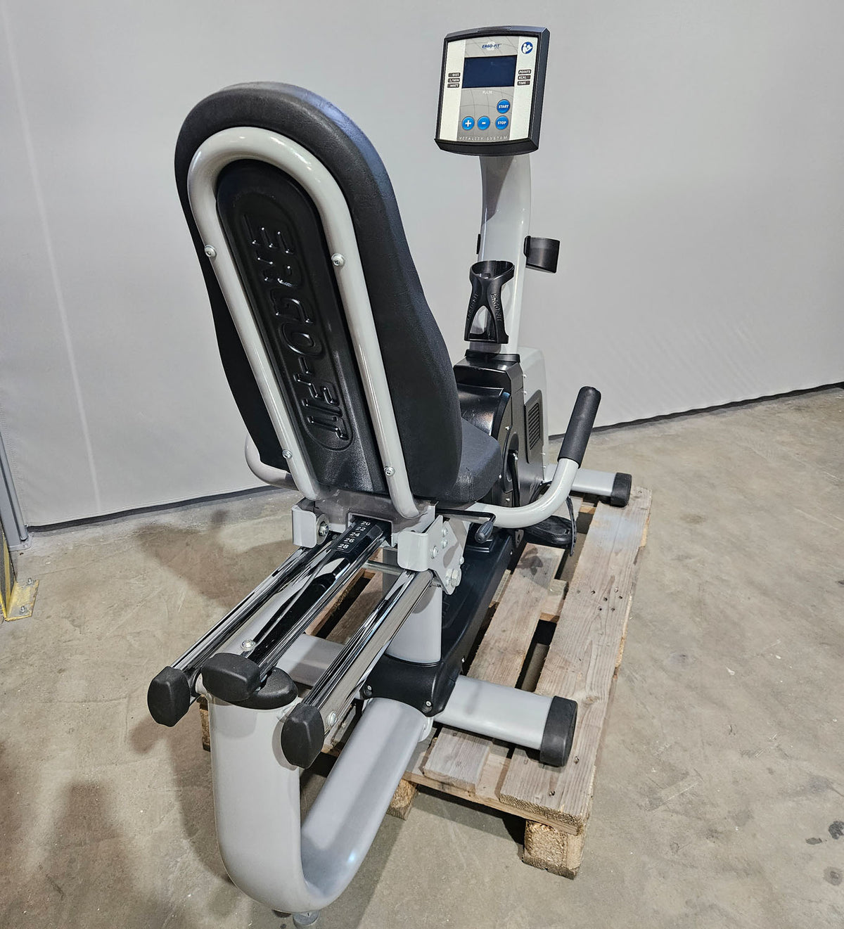 Ergo-Fit Recumbent 4000, LiegeErgometer, tiefer Durchstieg, gebrauchter - überholter Zustand