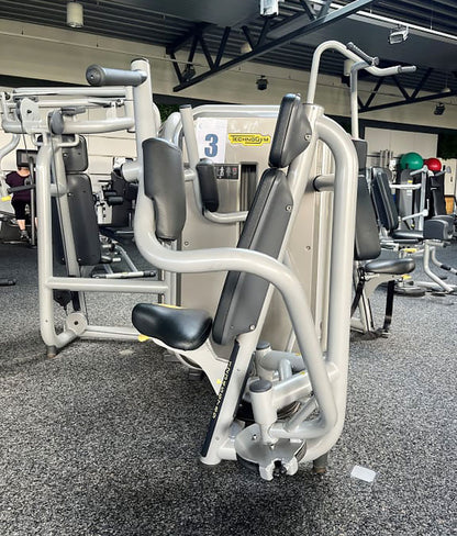 TechnoGym 13 Kraftgeräte im Set, Element Line Serie, gebraucht - überholter Zustand
