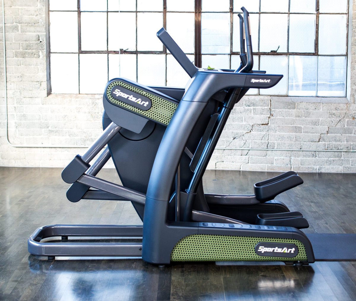 Sportsart 3-in-1 Crosstrainer G886 Verso