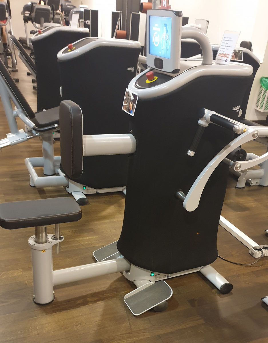 eGym 7er Kraft Zirkel, 7 Kraftgeräte, inkl. Software, Logistik, Einrichtung, All inclusive Paket, Baujahr 2014, gebraucht - überholter Zustand