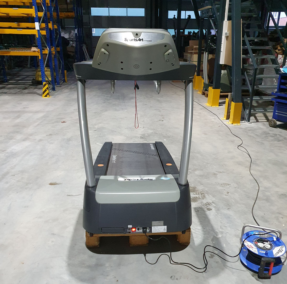 SportsArt Laufband, T652 Commercial Treadmill, Rahmen Silber-Schwarz, gebraucht - überholter Zustand