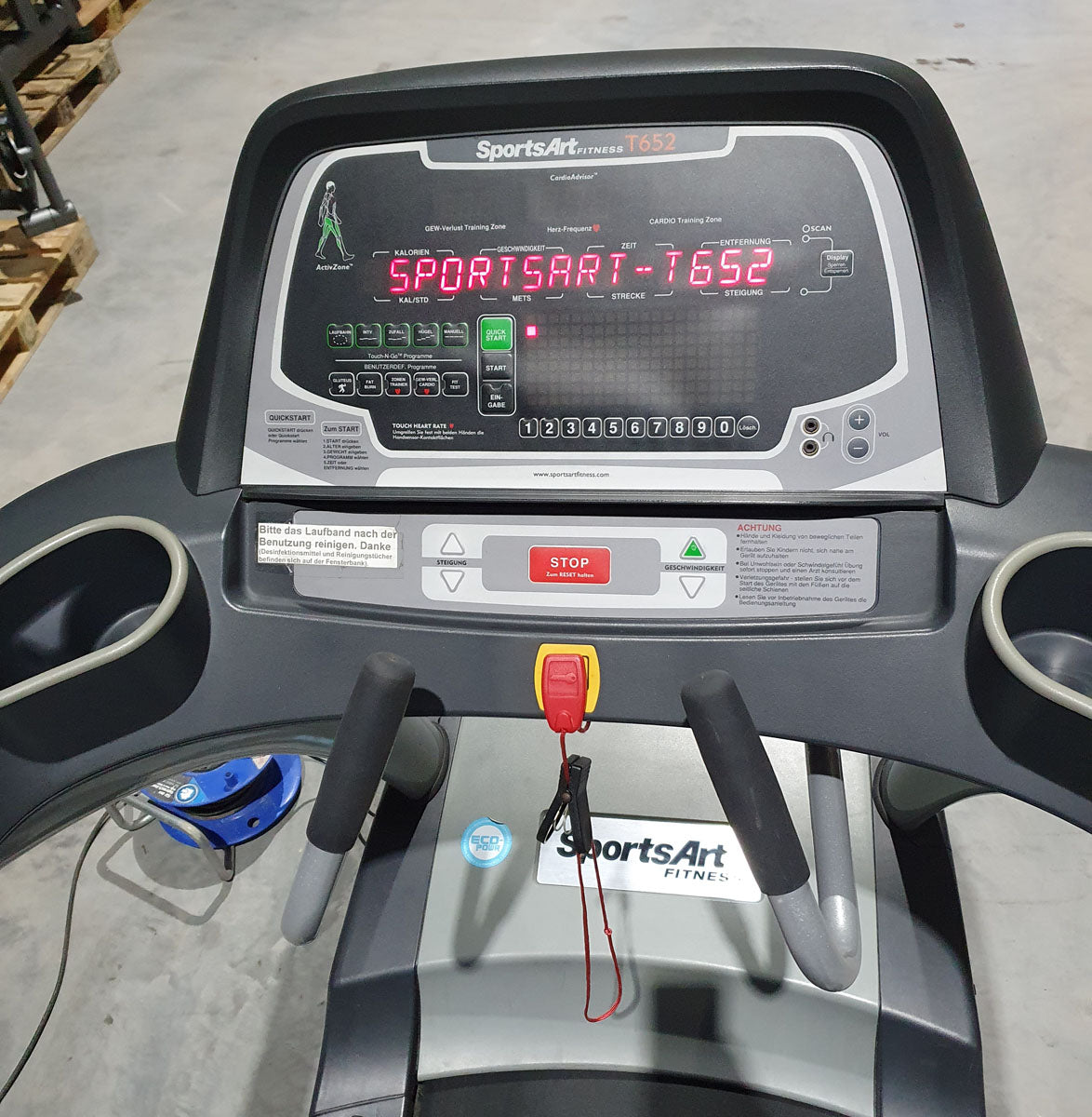 SportsArt Laufband, T652 Commercial Treadmill, Rahmen Silber-Schwarz, gebraucht - überholter Zustand