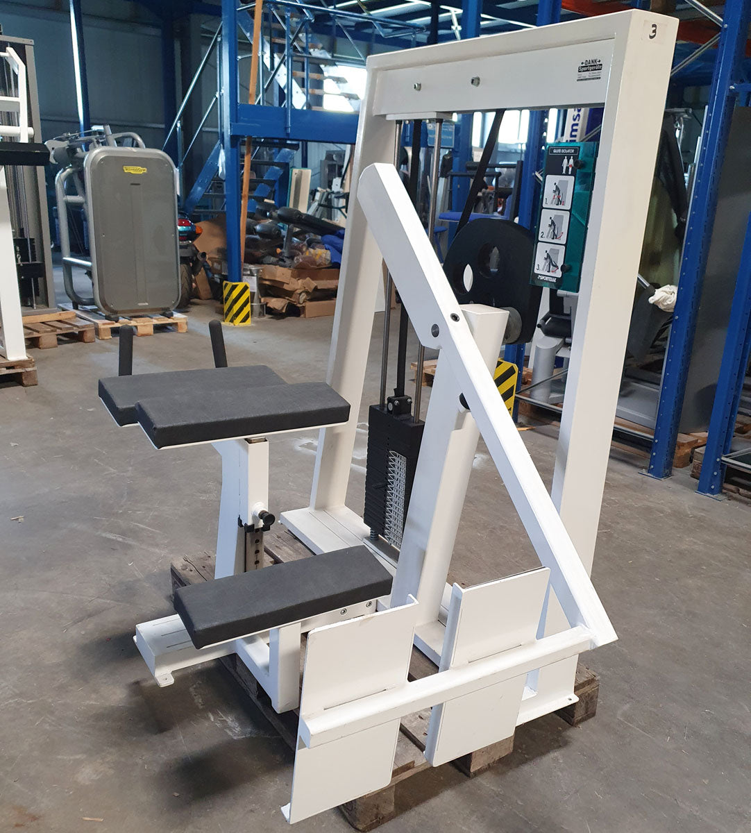 Sportesse Pomaschine, Gluteusmaschine stehend, Glute Isolator Raise, Rahmen Weiß, gebraucht - geprüfter Zustand
