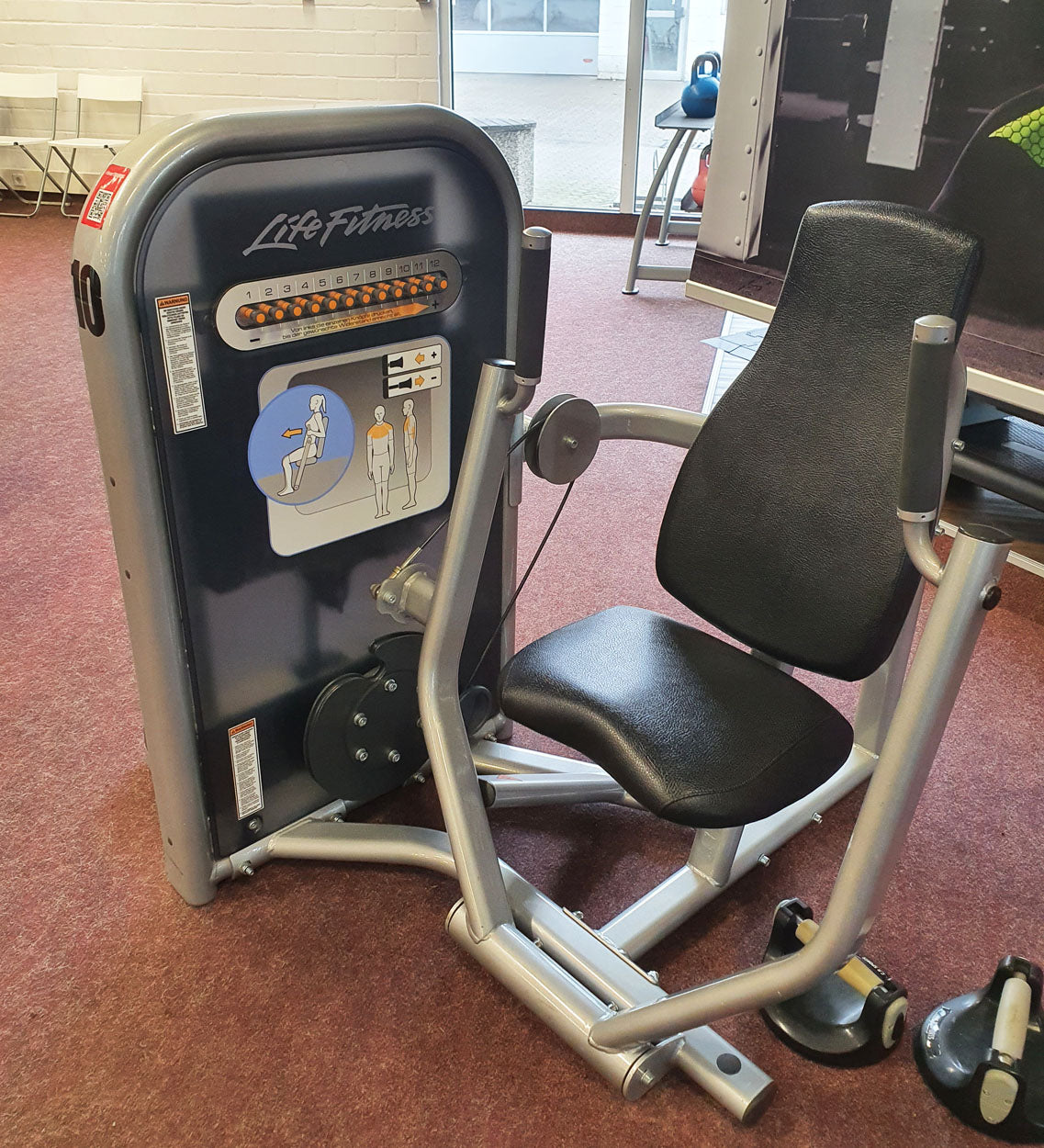 Life Fitness Circuit Series equipment circuit, 10 strength training machines in a set, used - refurbished condition