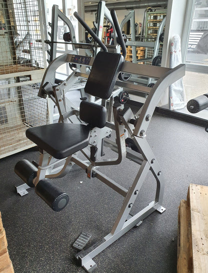Life Fitness Pro2 and Hammer Strength - 15 strength training machines in a set, silver frame, used - refurbished condition