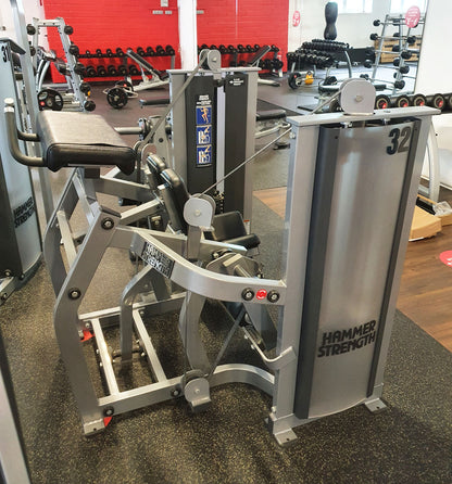 Life Fitness Pro2 and Hammer Strength - 15 strength training machines in a set, silver frame, used - refurbished condition
