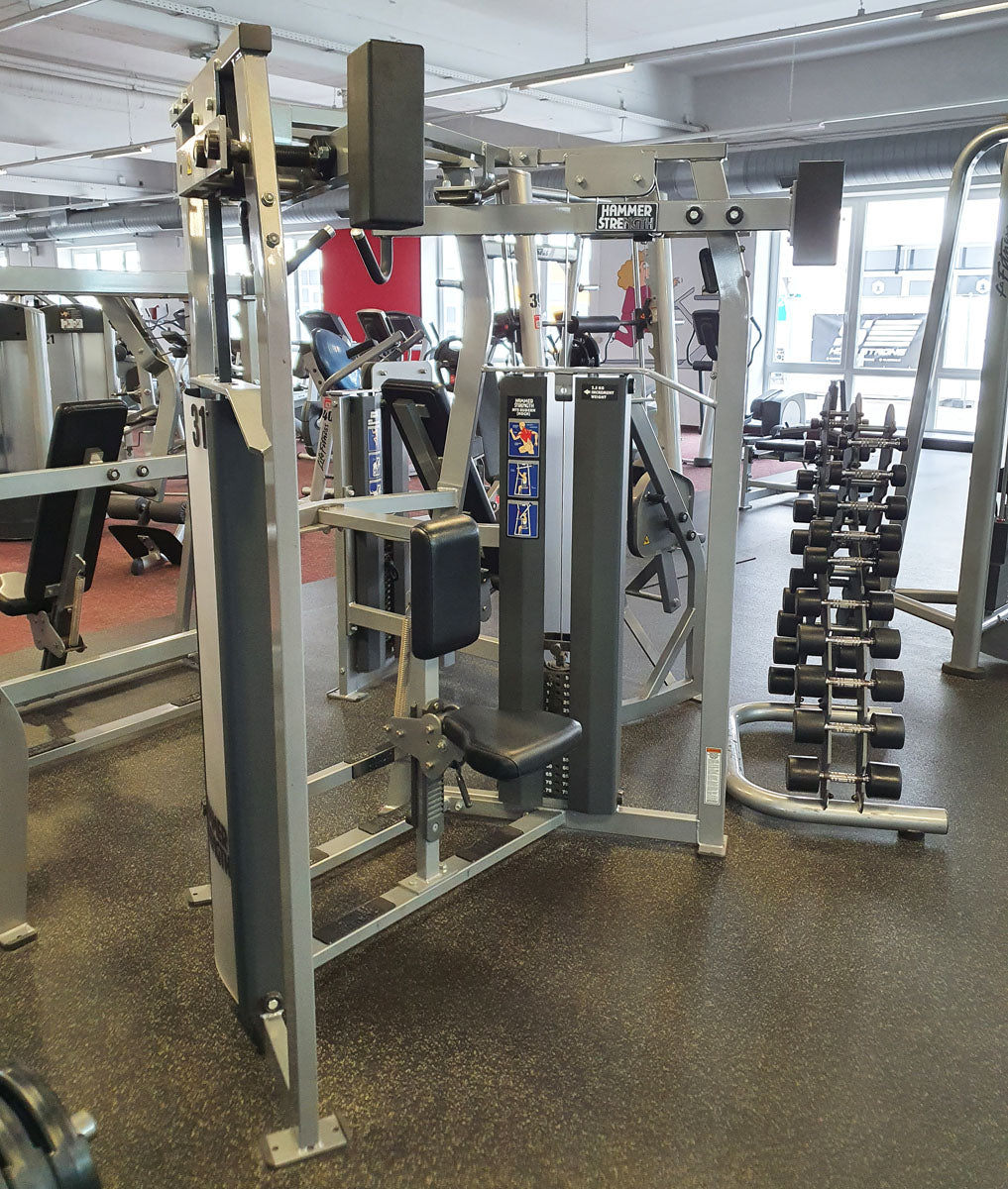 Hammer Strength MTS Rudern ( Hoch ) Maschine - Rahmenfarbe Silber, Polsterfarbe Schwarz, gebraucht - überholter Zustand