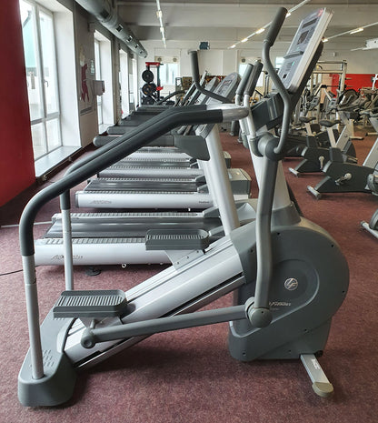 Life Fitness Summit Trainer 95 Li, Stepper, Silverline, used