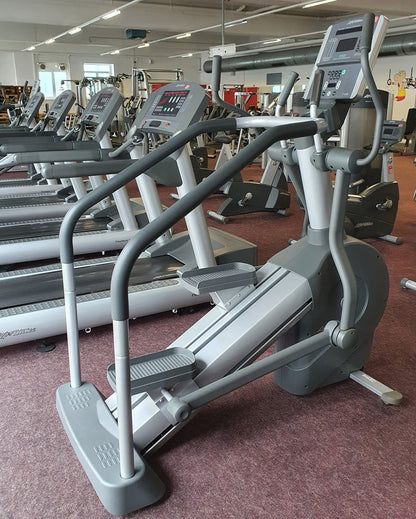 Life Fitness Summit Trainer 95 Li, Stepper, Silverline, used