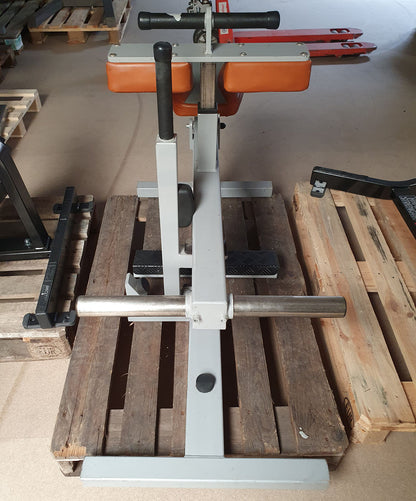 Sportsart calf machine plate loaded, seated calf raise, frame color silver, upholstery color orange, used - refurbished condition