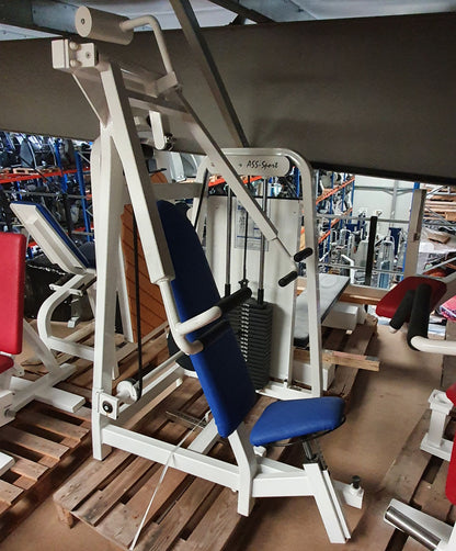 ASS Schrägbankdrückmaschine, Incline Chest Press, schräge Brustpresse, Rahmenfarbe Weiß, gebraucht - geprüfter Zustand