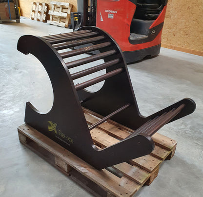 Fle-xx Brücke. Dehngerät, Hüftbeuger und Bauch, Basic Serie aus dunklem Holz, gebraucht