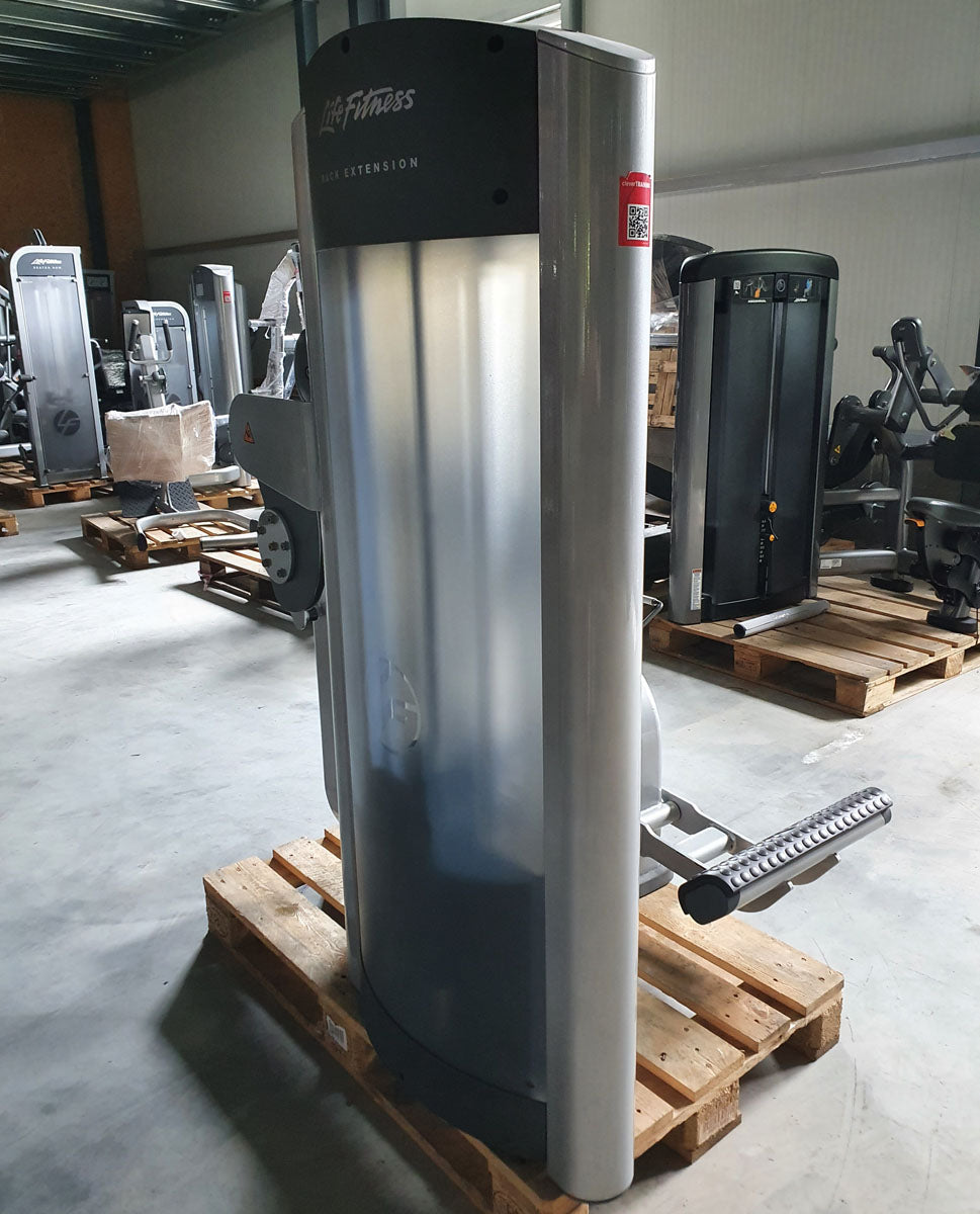 Life Fitness Back Extension, Rückenstreckermaschine, Hyperextension, Signature Series, Rahmenfarbe Silber, Polsterfarbe Schwarz, gebraucht - überholter Zustand