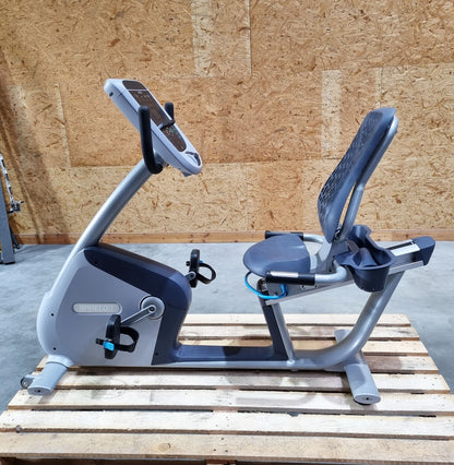 Precor 6 cardio machines in a set, only 3 years old, new models, treadmill, AMT, cross trainer EFX, ergometer, recumbent etc., used - refurbished condition