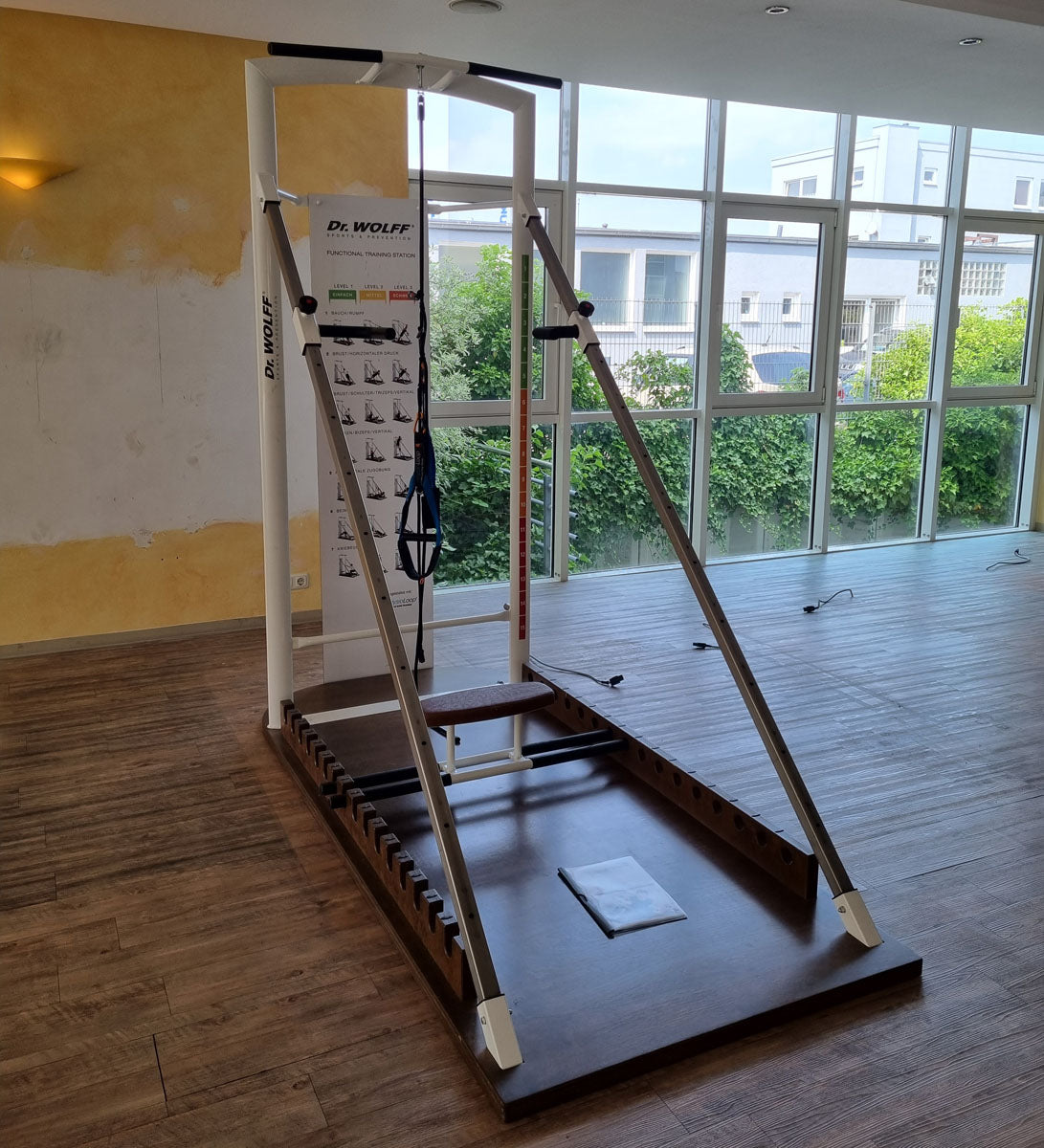 Dr. Wolff Functional Training Station 786, frame color white, upholstery color brown, used - refurbished condition