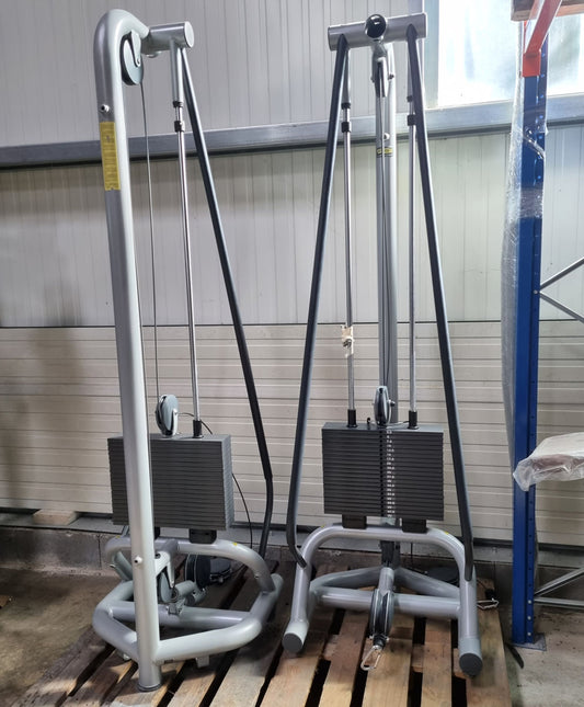 TechnoGym Kabelzug, Cable Crossover, Seilzug von oben und unten, Rahmenfarbe Silber, gebraucht - überholter Zustand
