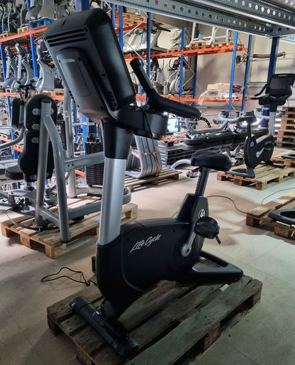 Life Fitness Ergometer Lifecycle, Elevation Series, Discover Si Konsole Touch, gebraucht - überholter Zustand