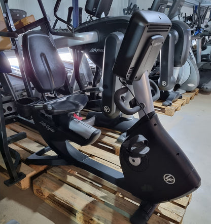 Life Fitness LiegeErgometer Lifecycle, Elevation Series, Recumbent, SE Konsole Touch, gebraucht - überholter Zustand