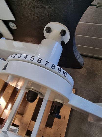 Proxomed Bauchbeuger / Rückenstrecker Kombigerät, 2 in 1 Kombigerät, Rahmenfarbe Weiß, Polsterfarbe Schwarz, gebraucht - überholter Zustand