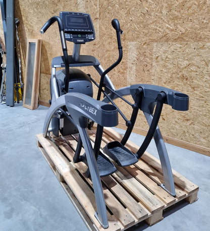 Cybex Arc Trainer 750 AT cross trainer, frame color silver, used - refurbished condition
