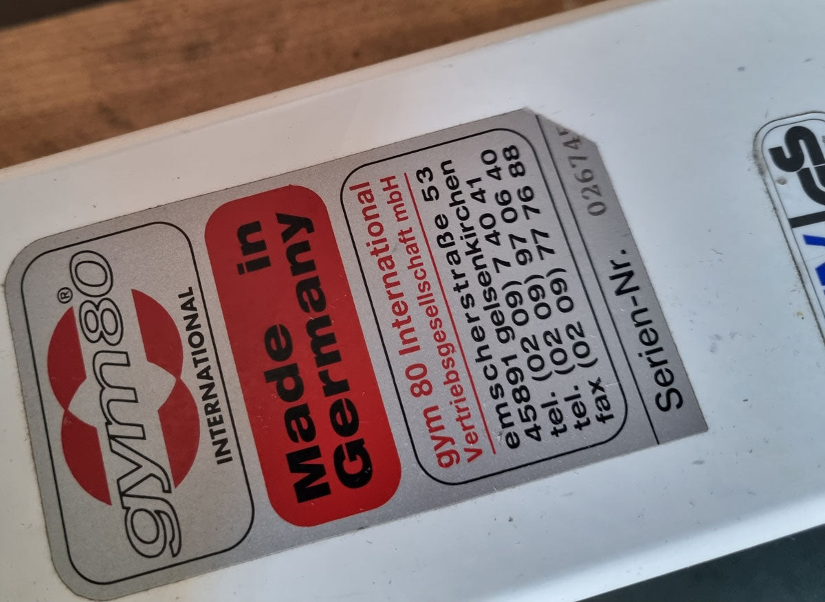 Gym80 Adduktorenmaschine, Hip Adductor, Rahmenfarbe Weiß, Polsterfarbe Blau, gebraucht - überholter Zustand
