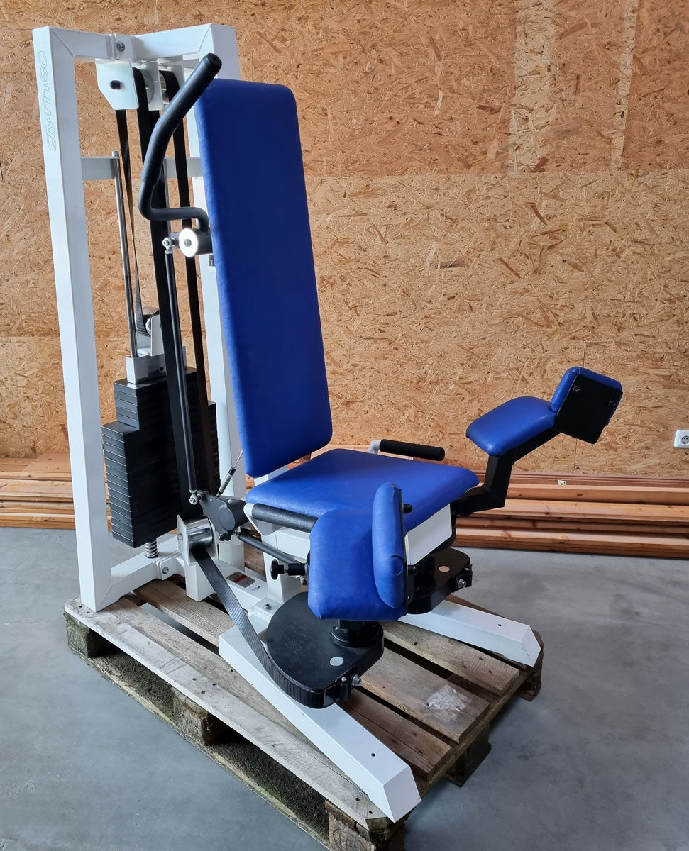 Gym80 Adduktorenmaschine, Hip Adductor, Rahmenfarbe Weiß, Polsterfarbe Blau, gebraucht - überholter Zustand