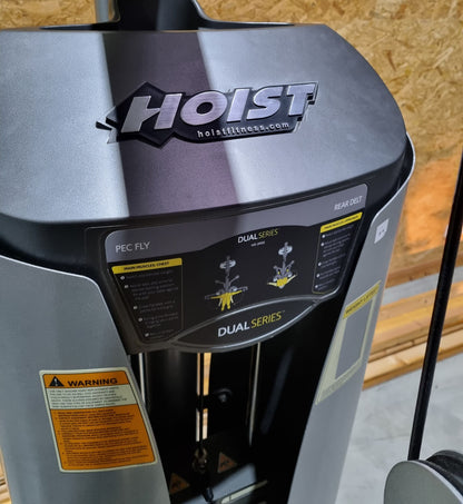 Hoist Dual Series Butterfly und Butterfly Reverse - 2 in 1 Kombimaschine, HD-3900 mit drehbaren Griffen, Rahmenfarbe Silber, Polsterfarbe Schwarz, gebraucht - überholter Zustand