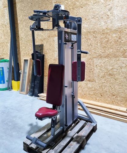 Life Fitness Pro 2 Butterfly, Pectoral Fly Hammer Strenght, Rahmenfarbe Silber, Polsterfarbe Rot, gebraucht - überholter Zustand