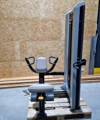 Precor Rowing Machine with Chest Support, Row, Lat Rowing Machine, Frame Color Black, Upholstery Color Gray, Used - Refurbished Condition