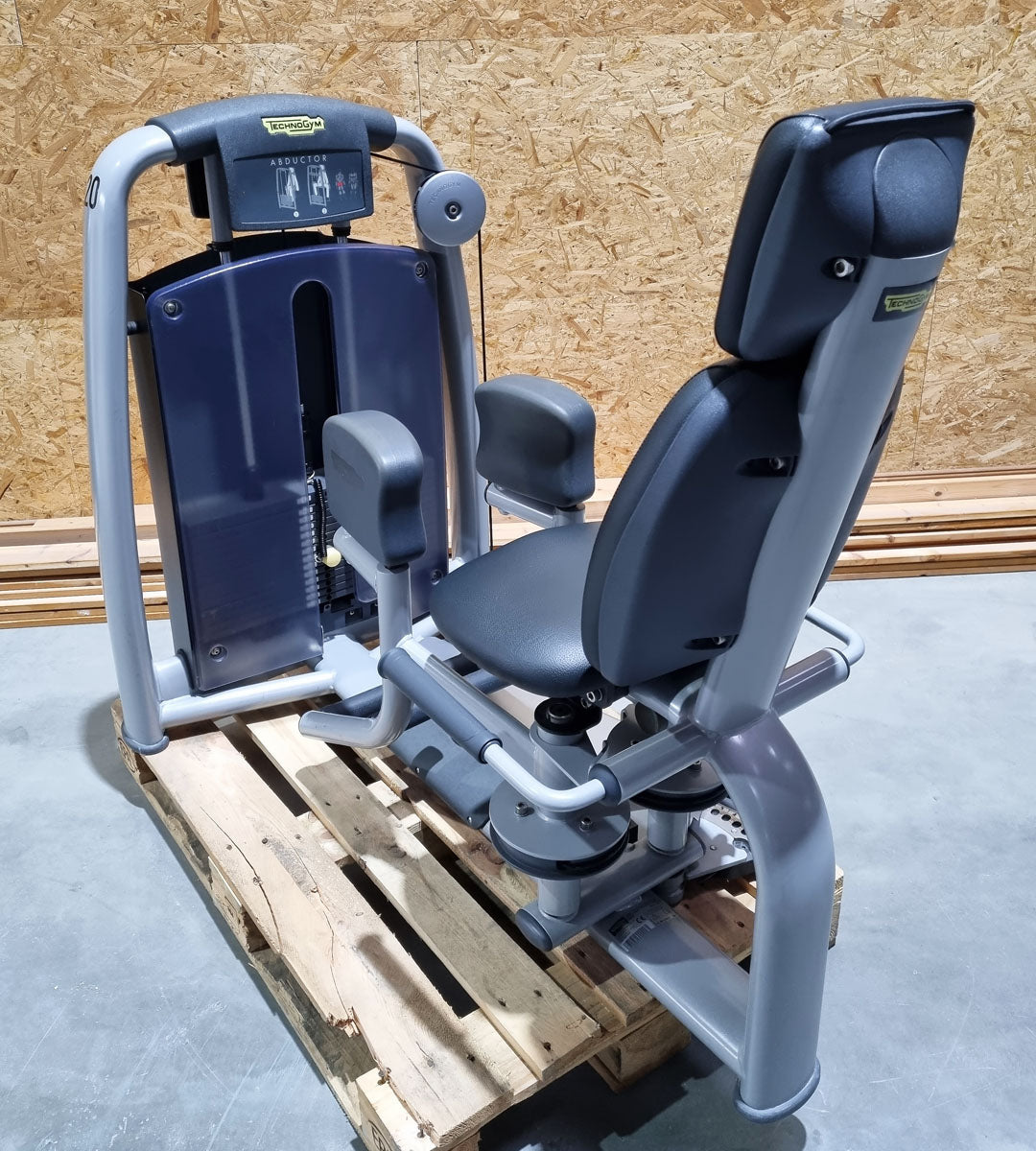 TechnoGym 15 Kraftgeräte im Set, Selection Line, Neue Version mit Plastikverkleidungen, gebraucht - überholter Zustand