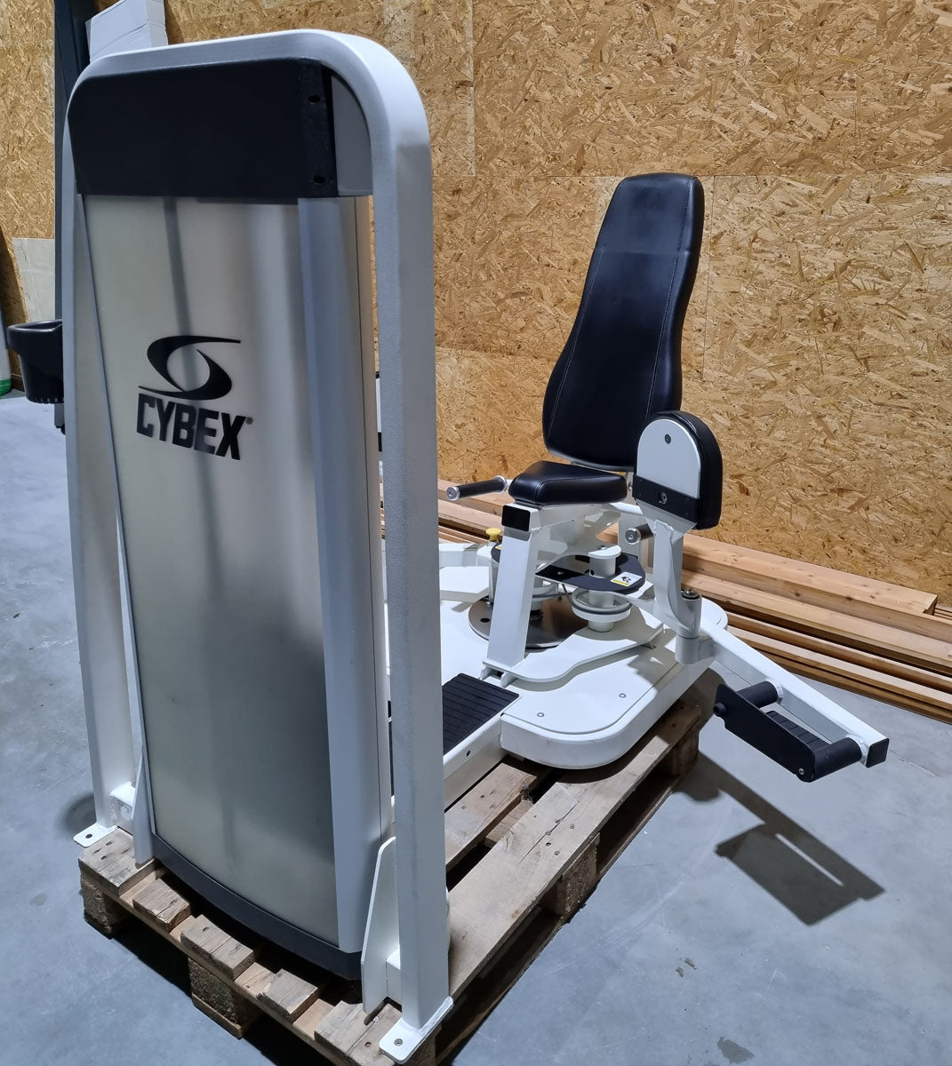 Cybex Eagle Abduktoren und Adduktoren Kombimaschine 2 in 1 - Hip Abduction and Hip Adduction, Rahmenfarbe Weiß, Polsterfarbe Schwarz, gebraucht - überholter Zustand