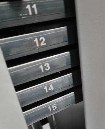 Dr. Wolff Lateral-Shifting 936, laterale Rumpfmuskulatur, Farbe Silber, gebraucht - überholter Zustand