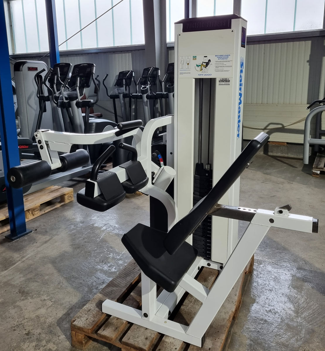 Stairmaster Beinbeuger, sitzend, weiß, gebraucht, Pacific