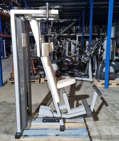 Technogym Butterfly Reverse, Rowing Torso, Silverline, Rahmenfarbe Silber, Polsterfarbe Beige, gebraucht
