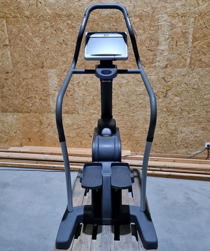 TechnoGym Stepper Excite Line Step 700, VisioWeb Touch Display, gebraucht - überholter Zustand