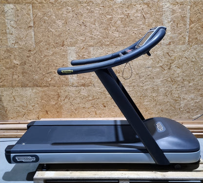 TechnoGym Laufband Excite Line Jog Now 700, Visioweb Touch Display, gebraucht - überholter Zustand