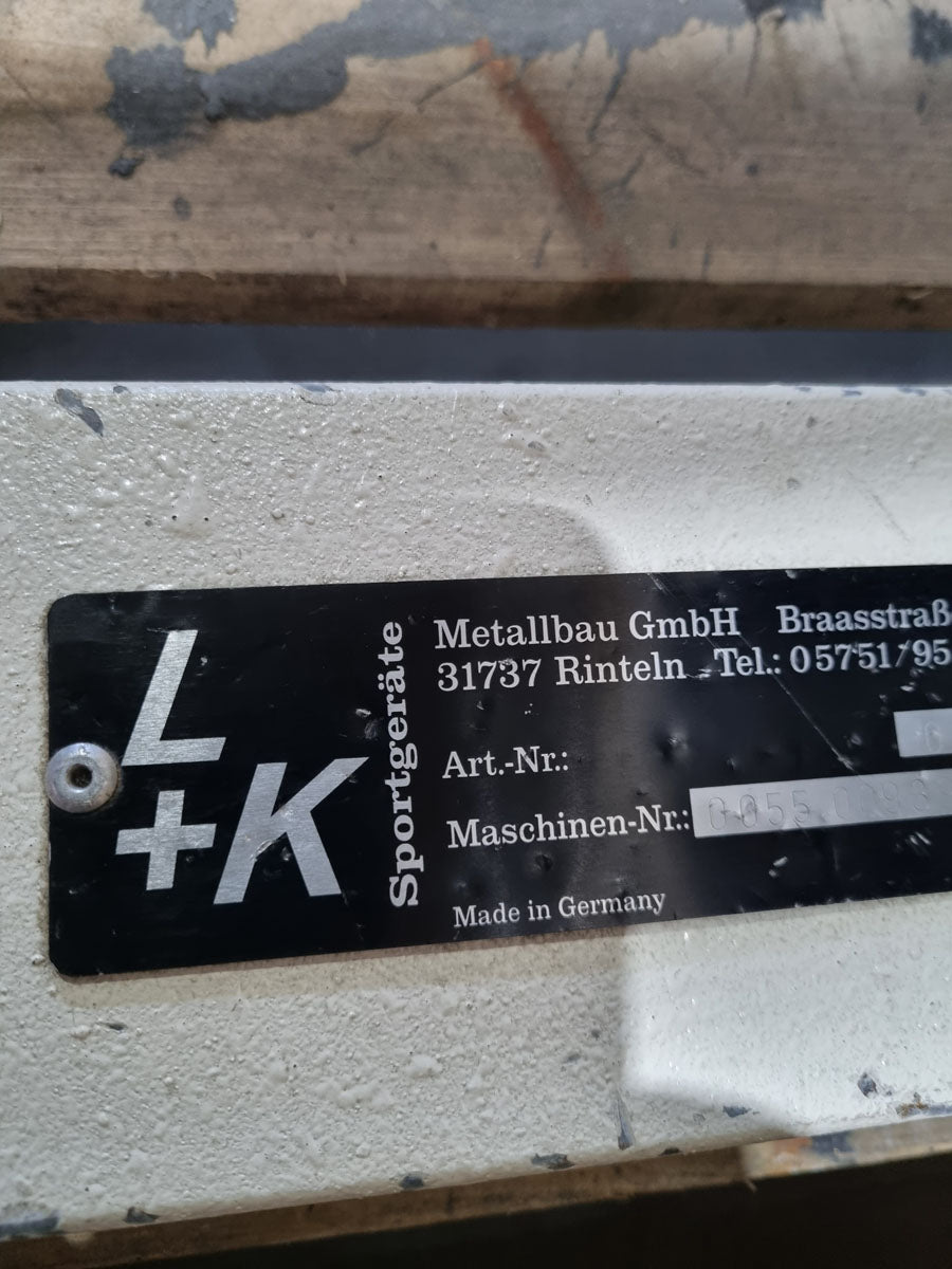 L+K Calf Raiser, Classic Line, calf press, calf machine, frame color white, used with signs of wear, tested condition