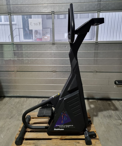 Stairmaster 4200PT Stepper, black, used