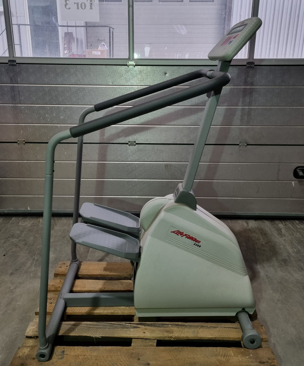 Life Fitness Step 5500 HR Stepper, used